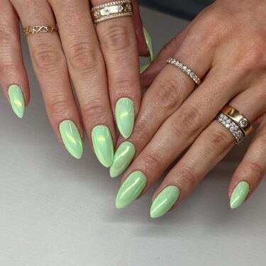 key lime green chrome nails